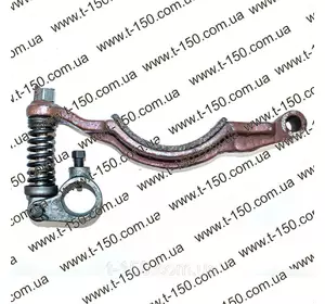 Колодка тормозка Т-150, в сборе с серьгой, 150.21.028 Колодка тормозка Т-150, в сборе с серьгой, 150.21.028